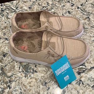 Reef Cushion Coast Slip-on Shoes Color Oatmeal Size 9